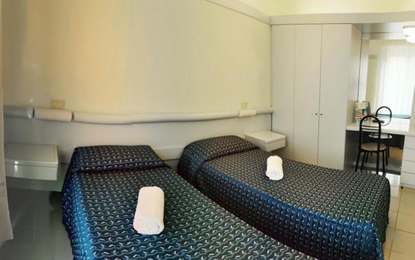 Hotel Nives Riccione Ruang foto