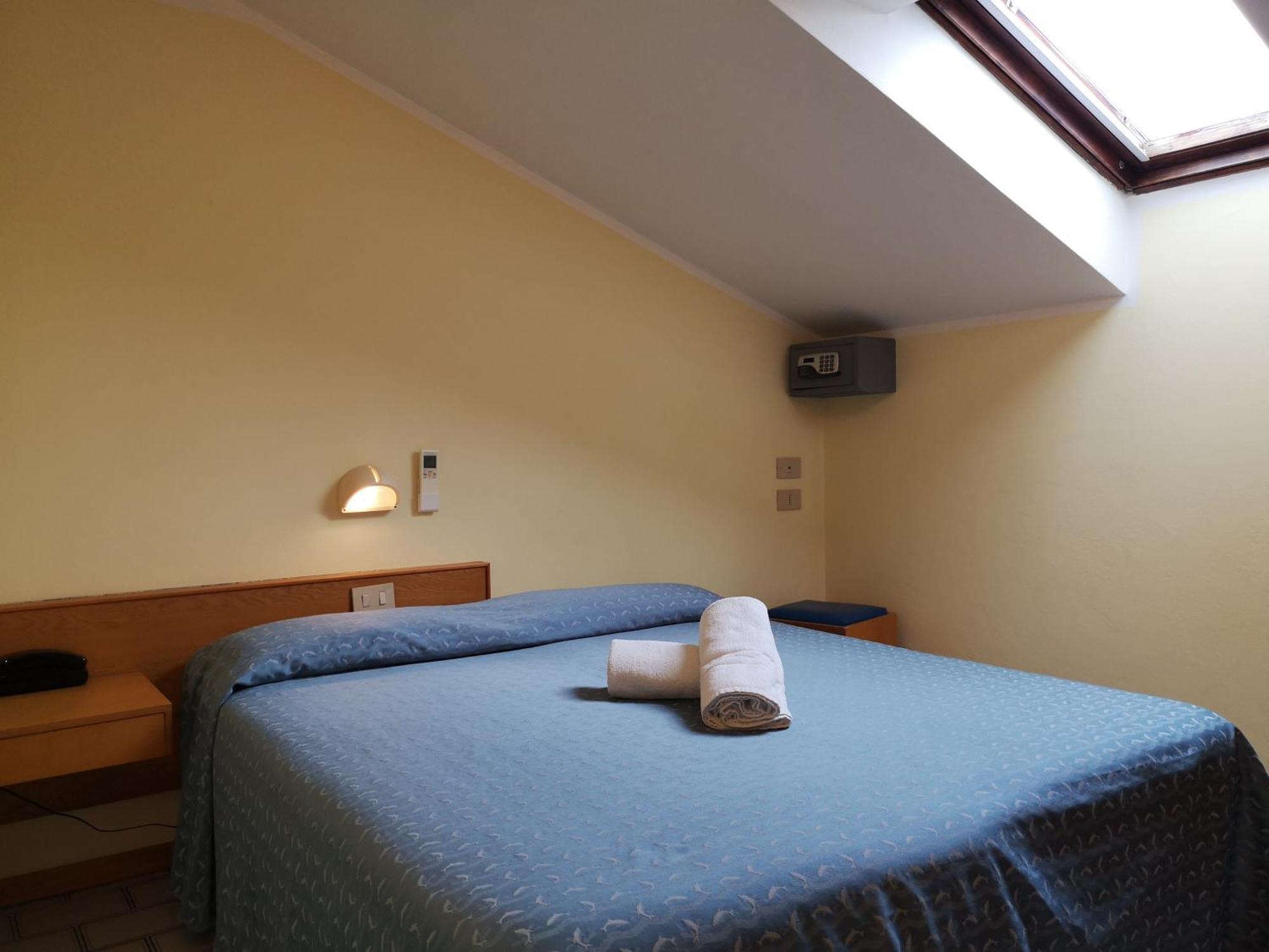 Hotel Nives Riccione Ruang foto